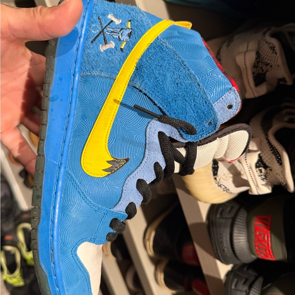 Rare Nike sb dunk Familia